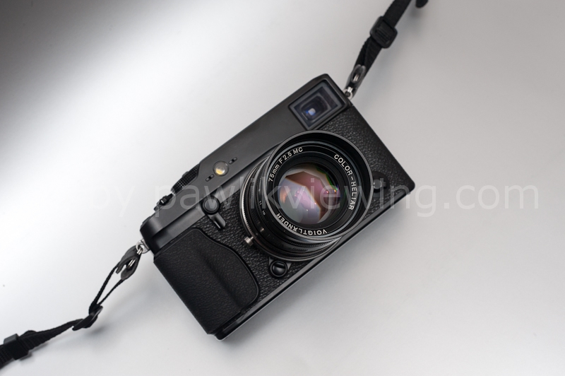 Voigtländer Color-Heliar 75/2,5 an der X-Pro1 III