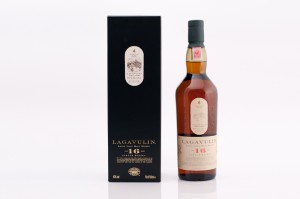 Lagavulin, 16 year old + Verpackung